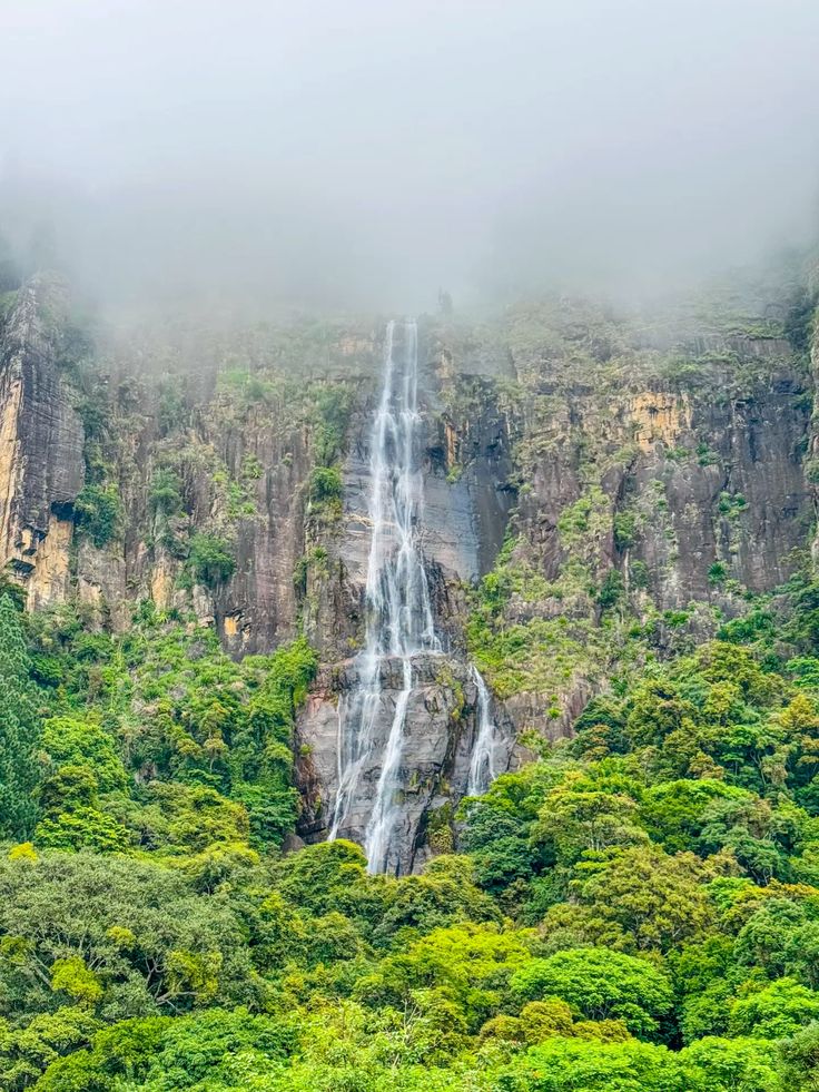 Bambarakanda Falls — Uva Province, Sri Lanka